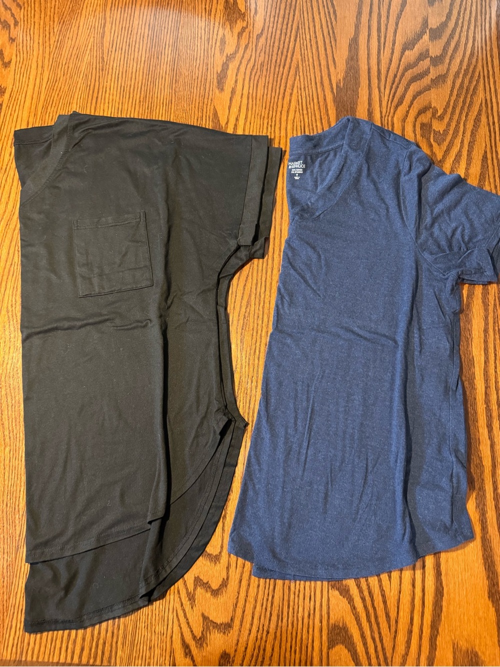 Women’s Short Sleeve T-Shirt - Black and Navy